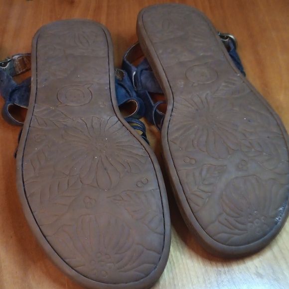 Born Women's Blue Sandals Size 10 - Picture 6 of 7